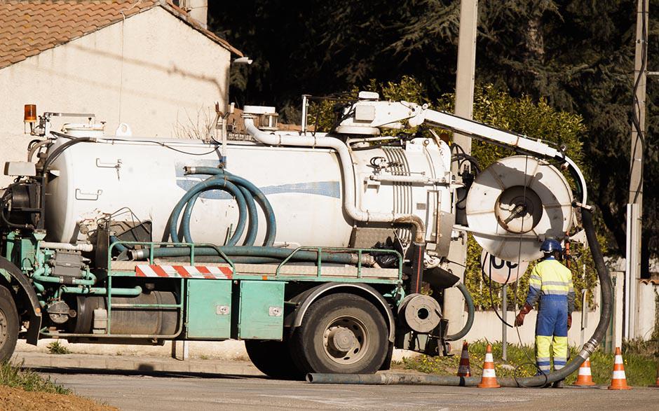 dégorgement canalisation Ézanville